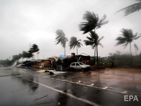 В результате циклона 