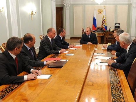 Кремль обвинил в обстреле населенных пунктов Донбасса и представителей спецмиссии ОБСЕ украинских силовиков