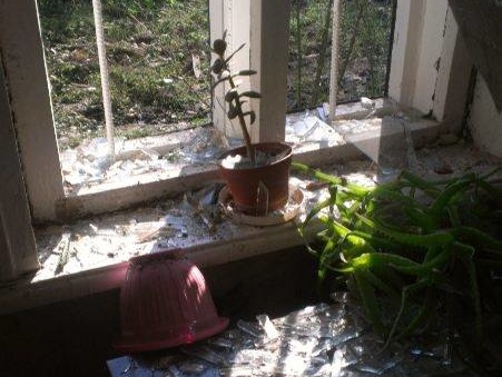 Пресс-центр АТО: Террористы продолжают совершать военные преступления против мирных жителей Донбасса