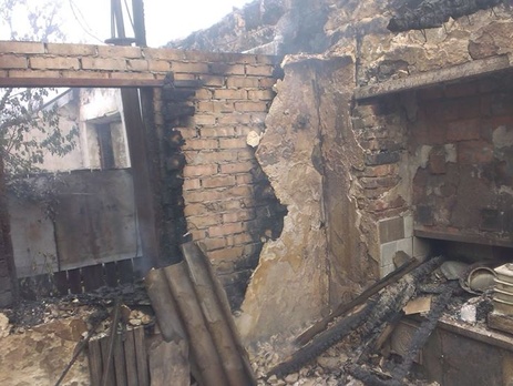 Пресс-центр АТО: Боевики обстреляли город Артемово. Фоторепортаж