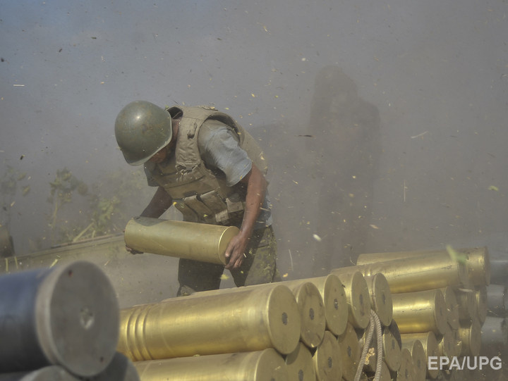 Пресс-центр АТО: Боевики обстреляли позиции украинских военных 136 раз