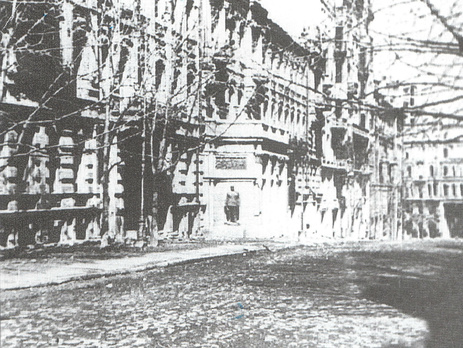 Киевлянка Хорошунова в дневнике 1941 года: Говорят только, что из Василькова никак не могут выбить немцев