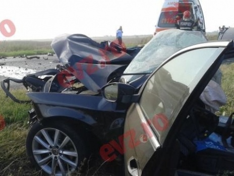 В Румынии попал в аварию микроавтобус с украинскими номерами