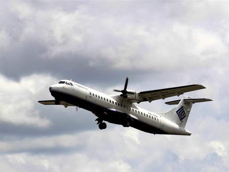 Власти Индонезии заявили об обнаружении обломков пропавшего самолета