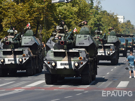 В Варшаве состоялся военный парад по случаю празднования Дня Войска Польского. Фоторепортаж