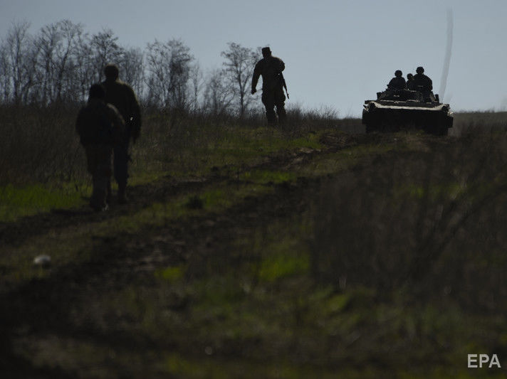 За сутки на Донбассе противник 12 раз обстрелял позиции украинских военных. Уничтожены пятеро оккупантов – штаб ООС