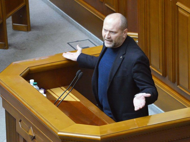 ﻿Борислав Береза заявив, що в Раді намагаються "протиснути" ухвалення нового закону про парламентські вибори