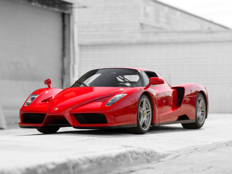 В США уникальная коллекция автомобилей продана на аукционе за $67 млн