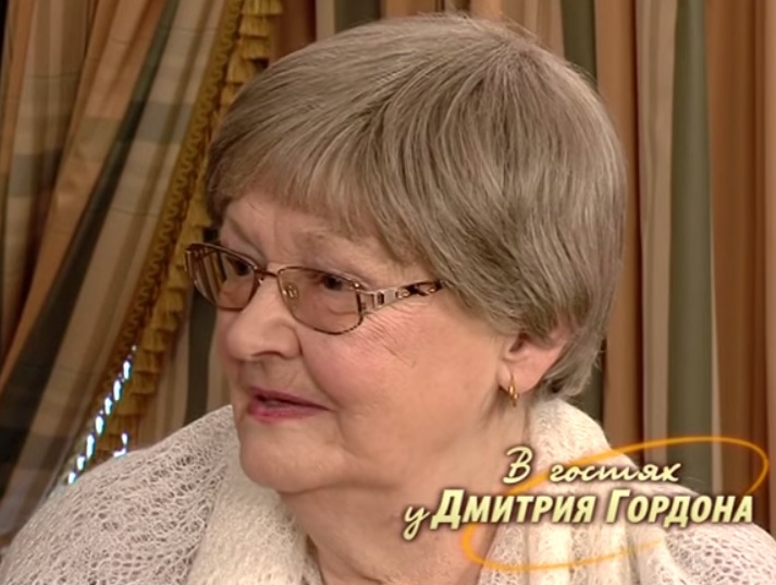 Нина Гребешкова: Моргунов пришел на пляж, полностью разделся и сказал: "Что, голого мужика не видали?"