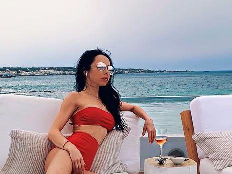 Балерина Кухар обнародовала фото в купальнике