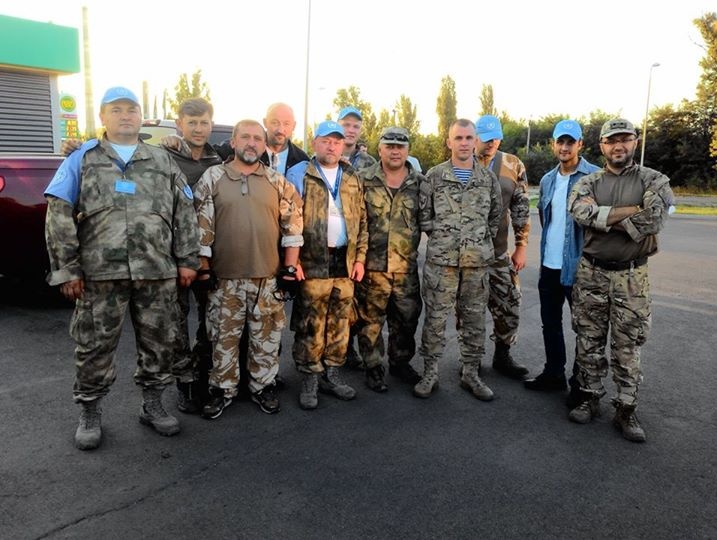 Из плена боевиков в Донецке освобождены четверо волонтеров