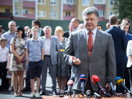 Порошенко: Нет никаких братских народов во время войны