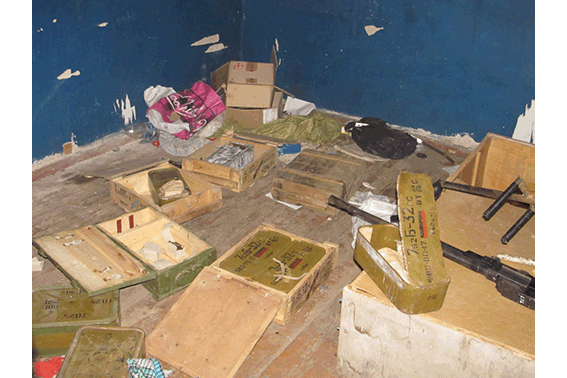 В Луганской области милиция обнаружила тайник с оружием и боеприпасами