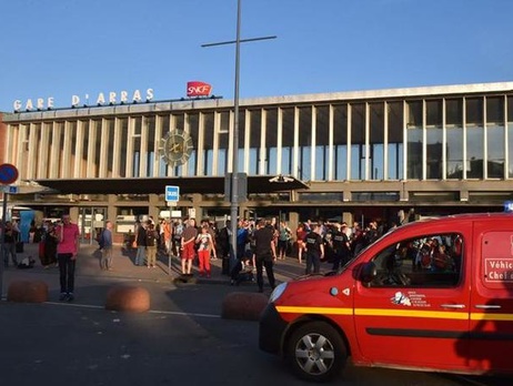 Неизвестный устроил стрельбу в поезде Амстердам – Париж