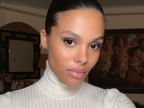 Кунаки показала младшего брата