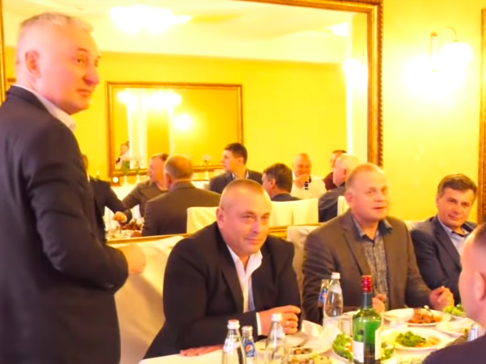 Журналисты волынского телеканала "Аверс" опубликовали видео конфликта с таможенниками