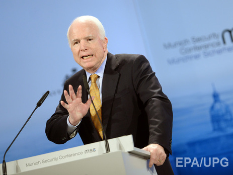 Сенатор Маккейн назвал Путина головорезом