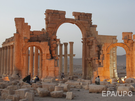 Боевики ИГИЛ взорвали древний храм в Пальмире
