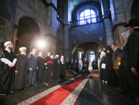 Руководство страны приняло участие в молитве за Украину в Софийском соборе