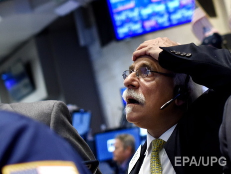 На открытии торгов рухнули основные фондовые индексы США