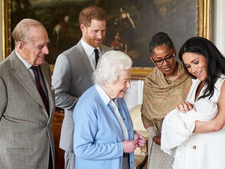﻿Новонародженому синові принца Гаррі Арчі Гаррісону завели сторінку на сайті британської королівської сім'ї