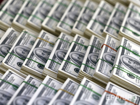 Официальный курс гривны к евро обвалился более чем на 1 грн