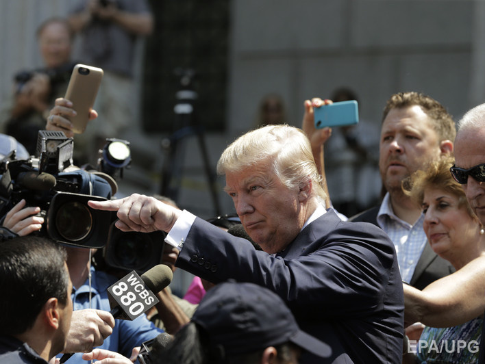 Трамп выгнал журналиста с пресс-конференции
