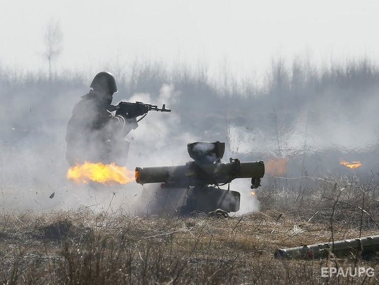 Пресс-центр АТО: За сутки боевики 92 раза обстреляли позиции украинских военных