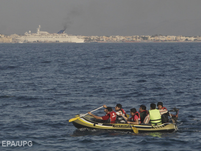 В Средиземном море погибли около 50 мигрантов