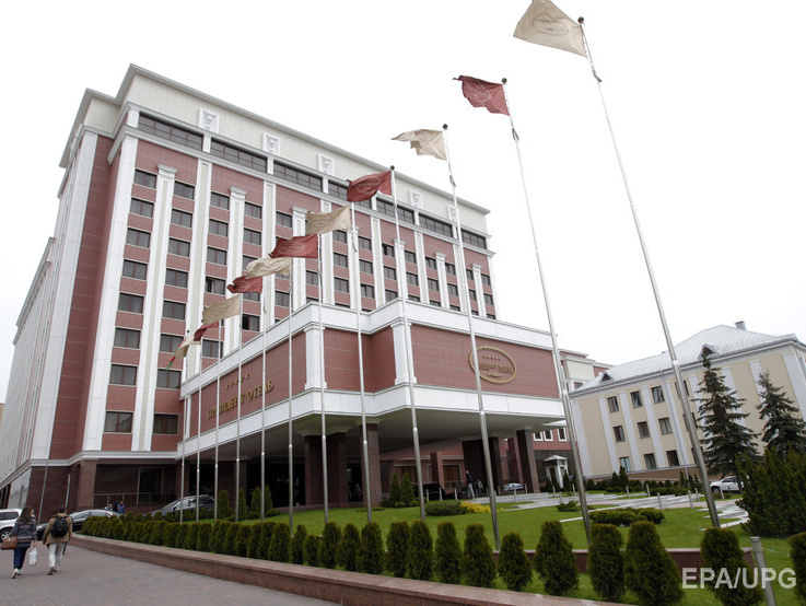 В Минске завершились консультации трехсторонней контактной группы по Донбассу