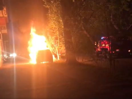 Головний редактор TVi Єгоров повідомив, що йому в Києві спалили машину