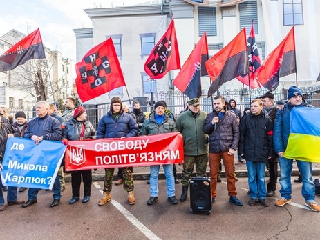 Следком РФ обвинил украинцев Карпюка и Клиха в убийстве не менее 30 российских военных во время Чеченской войны