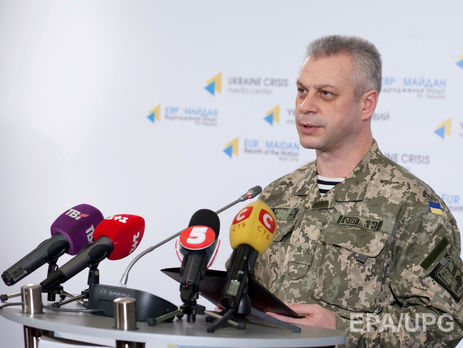 Спикер АП Лысенко: За прошедшие сутки на Донбассе ранены пятеро украинских военных, боевые действия активизируются