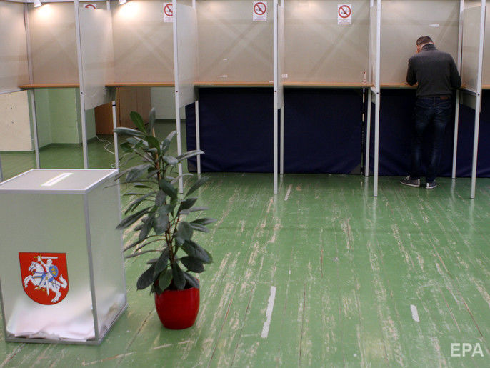 До другого туру президентських виборів у Литві виходять Науседа і Шимоніте