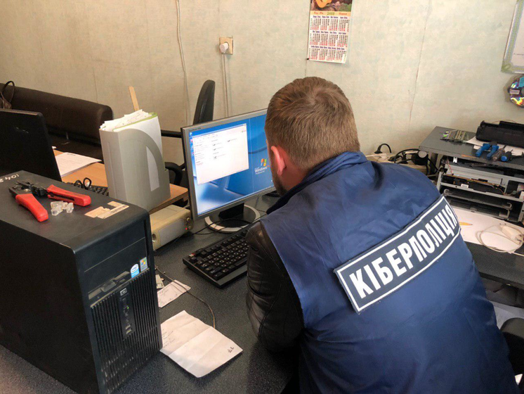 ﻿Кіберполіція України за місяць припинила роботу більше ніж 30 піратських онлайн-кінотеатрів