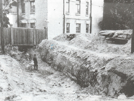 Киевлянка Хорошунова в дневнике 1941 года: Очень трудно примириться с мыслью, что немцы могут быть в Киеве