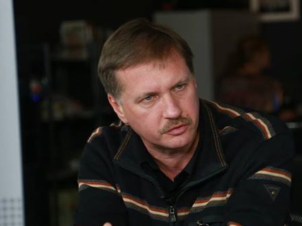 Чорновил: Тягнибок в силу семейных связей и кагэбистского прошлого своего отца висит на крючке у ФСБ