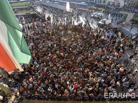 Венгрия приостановила железнодорожное сообщение с ЕС из-за мигрантов