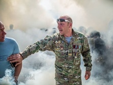 Боец ВДВ, пытавшийся остановить бойню под ВР: Меня возмущает, когда пацанов под присягой начинает глумить какая-то сволота