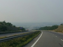 Смог от лесного пожара под Киевом распространился на 300 км в сторону Одессы. Фоторепортаж