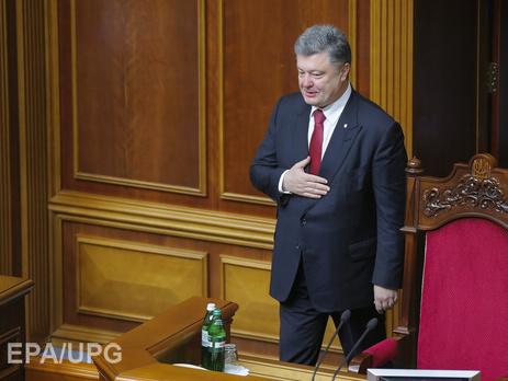 Порошенко дал интервью украинским телеканалам