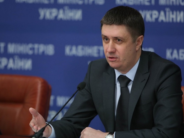 Кириленко: Правительству сложно, когда его ежедневно критикует один очень известный глава ОГА 