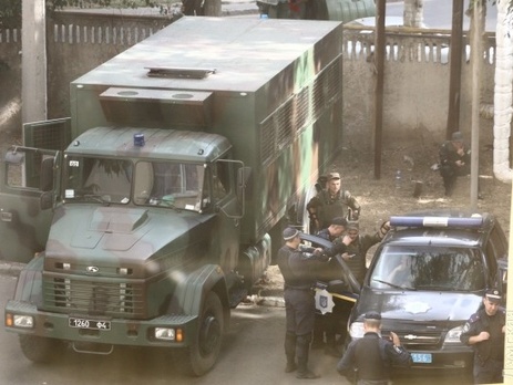 В Приморском райсуде Одессы усилены меры безопасности