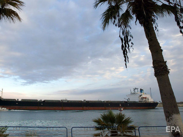 Египетский флот задержал танкер с украинцами на борту, МИД Украины направил в Каир ноту