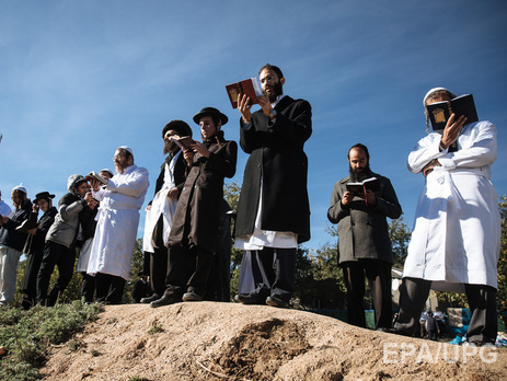 Уманский горсовет: Хасиды собрали для воинов АТО 300 тыс. грн