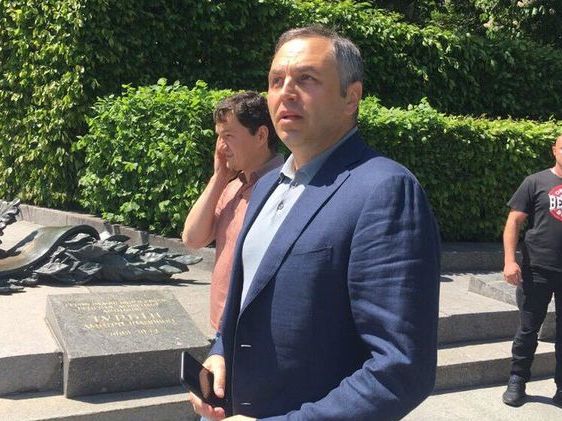 Портнов: Я абсолютно убежден, что первые же ходатайства в суд по мере пресечения Порошенко будут удовлетворены