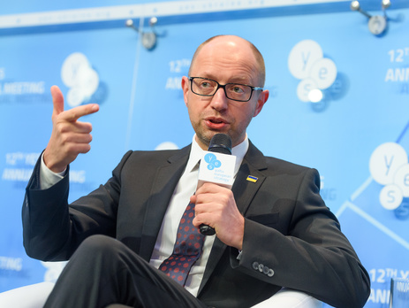 Яценюк: Украина должна быть для ЕС и США ключевым приоритетом, потому что она является полем боя