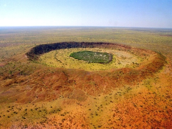 В Швеции обнаружили два гигантских кратера от метеоритов
