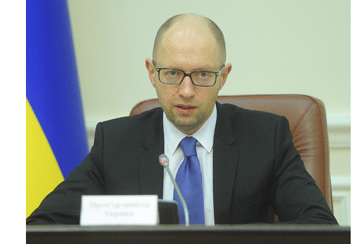 Яценюк: Минэнерго сорвало подготовку к отопительному сезону