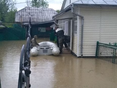 Ситуация с поднятием уровня рек в Прикарпатье стабилизировалась – ГСЧС